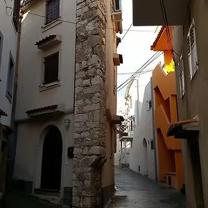 Old Town , Baška Chorwacja