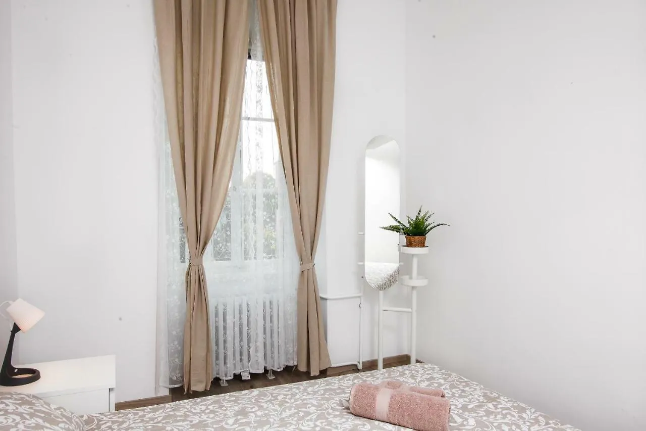 Apartment Kensi*** Pula